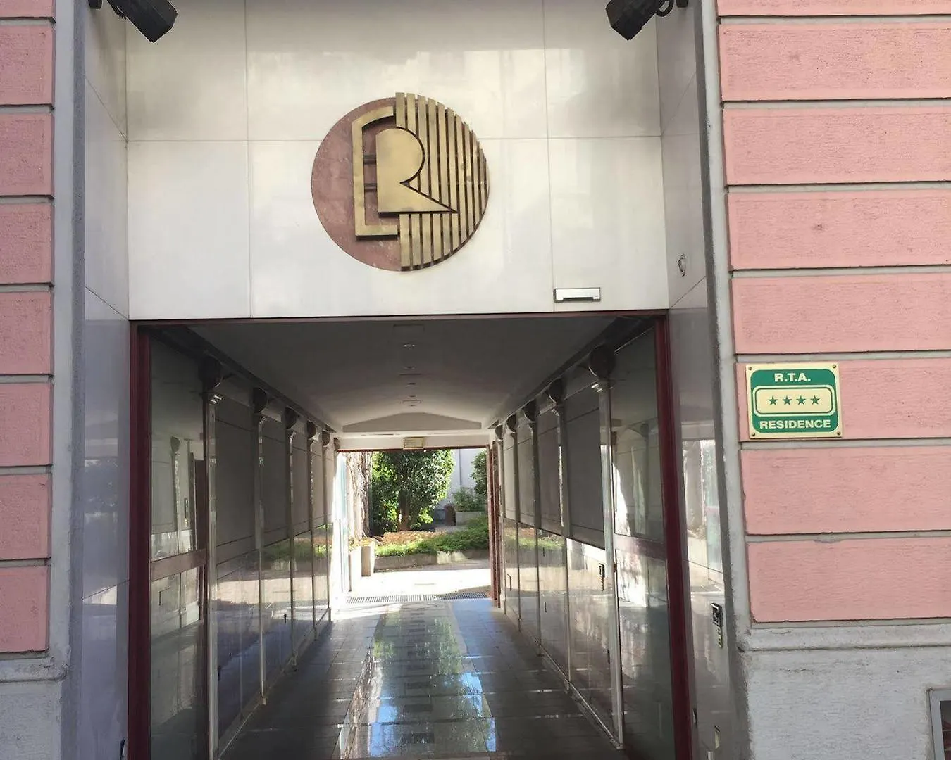 Hotel apartamentowy Residence Donatello Mediolan